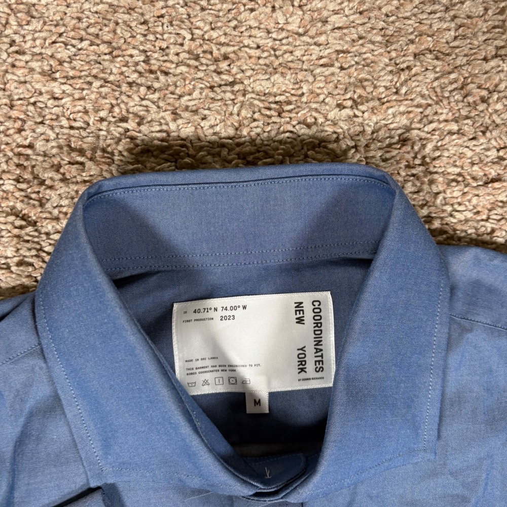 Coordinates New York Mens Blue Hidden Zipper Button Down Shirt Medium NWT 8618 - Picture 3 of 8